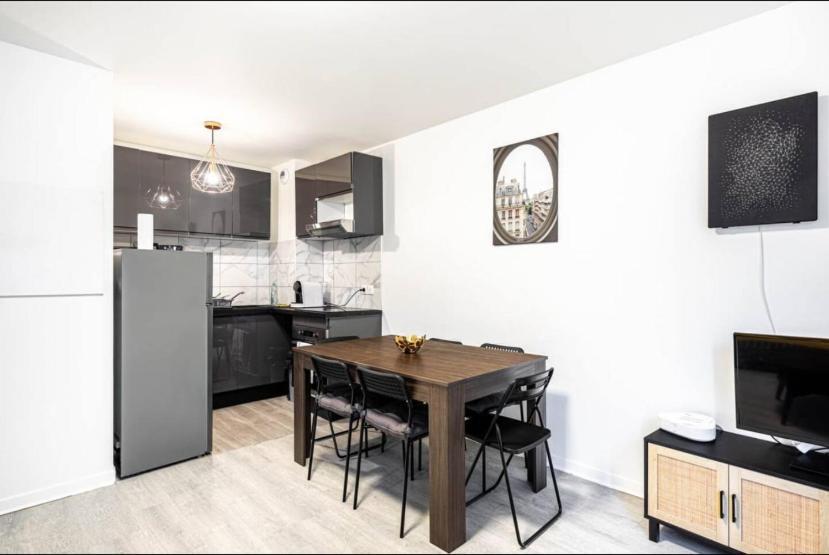Jolie 2 Pieces A Aubervilliers Appartement Buitenkant foto